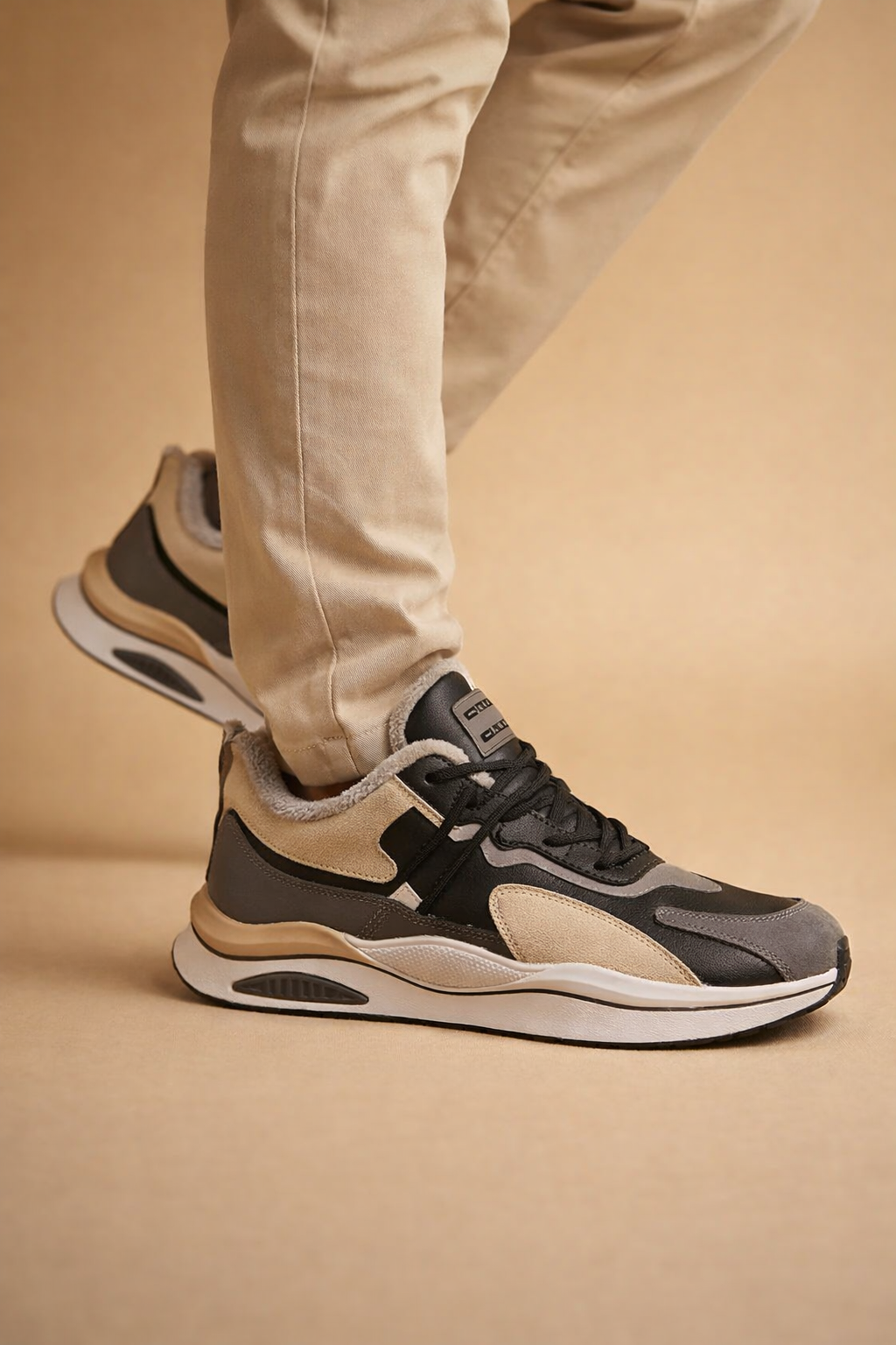 Men's Winter Casual Sports Sneakers with Warm Lining for Everyday Cold Weather Wear