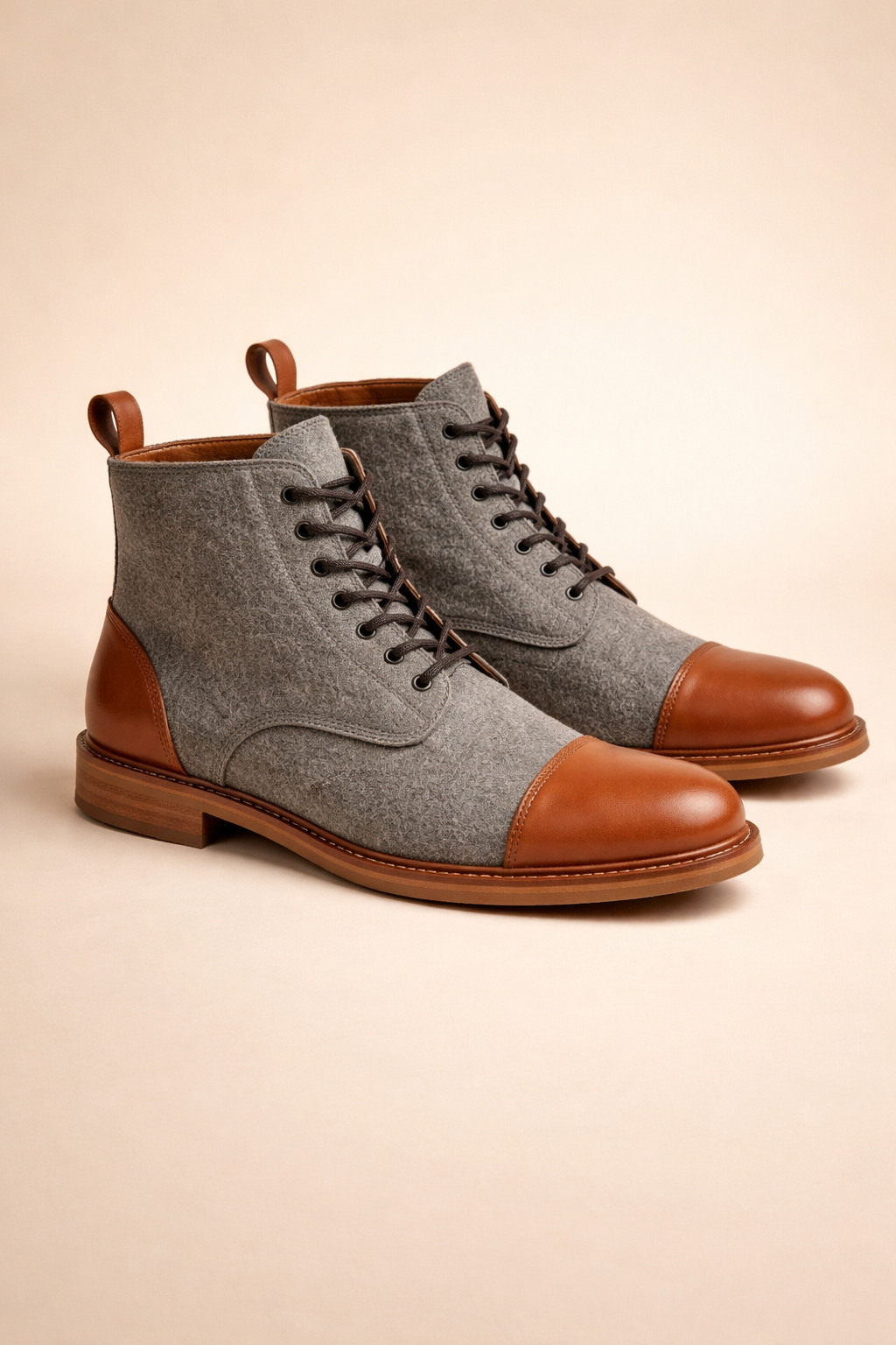 Men's Round Toe Lace-Up Low Ankle Boots for Casual Everyday Wear and Modern Style